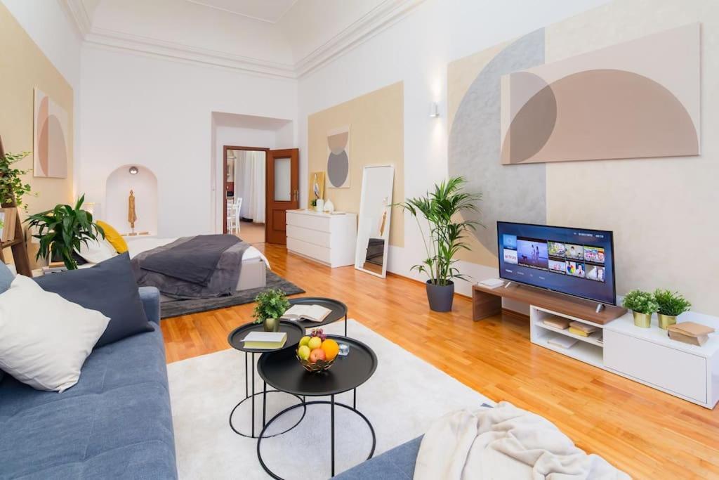 Lovely Historical In Mala Strana - N1st Apartament